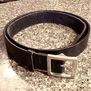 Coach Vintage Leather Belt Black with Brass Buckle SZ L Made in Italy Style 8547